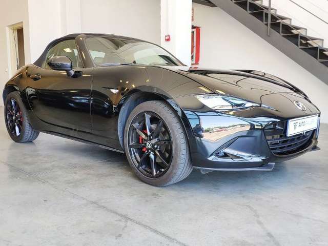 Left hand drive MAZDA MX 5  ST 2.0 Skyactiv-G i-Stop i-Eloop Zenith SPANISH REG